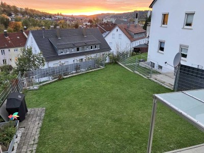 Modernisierte Doppelhaushälfte in ruhiger Stadtrandlage