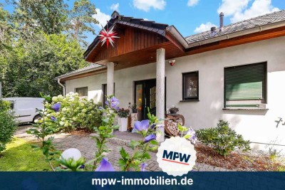 Modernes Traumhaus mit Pool, Glasfaser und Kamin auf 108 m²