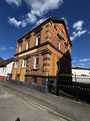 Geräumiges 7-9 Z. - Einfamilienhaus mit gehobener Innenausstattung in Münster (Hessen) Münster