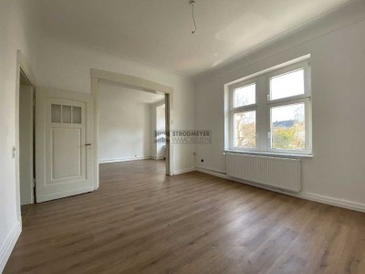 Alt-Wetter: Modernisierte, lichtdurchflutete 2-Zimmer-Altbauwohnung mit Balkon