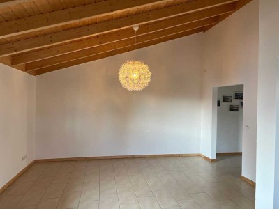 Zentrumsnahe helle und saubere 2-Zimmer-Wohnung  in Brühl