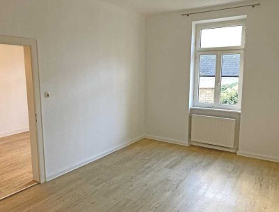 3361 - KA-Südstadt! Gemütliche 2-Zimmerwohnung mit Einbauküche!