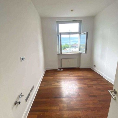 Charmante 1 Zimmerwohnung im 2. OG - Nähe Friedberg Bahnhof