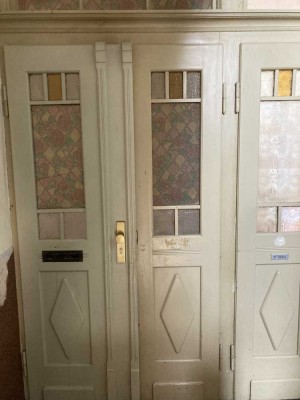 Helle 2-Raum Erdgeschoss Wohnung mit frisch saniertem Bad und optionaler Küche!