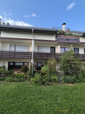 2-Zimmer-Wohnung mit Balkon und integrierter Einbauküche in Aichtal an Einzelperson