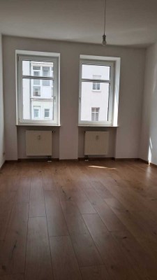 schöne 1,5 Zimmer Wohnung