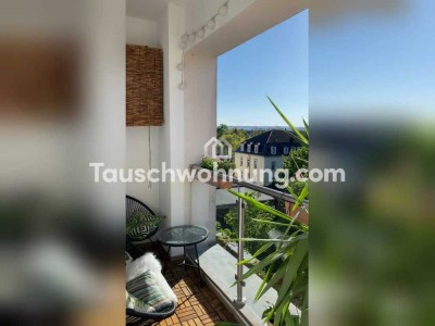 Tauschwohnung: Zentral gelegene DG Wohnung mit Traumloggia