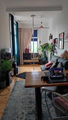 5-months apartment in beautiful location by the lake