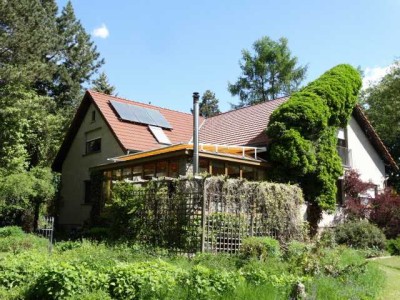 Dachwig: Großes und attraktives Architektenhaus