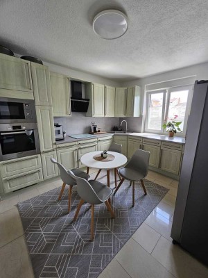 Geschmackvolle, modernisierte 2-Raum-Wohnung in Ludwigshafen am Rhein
