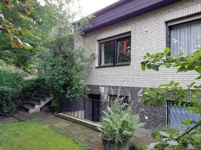 Familienfreundliche 145 m² Wohnung mit Sauna, Garten & Garage in ruhiger Lage von Unna