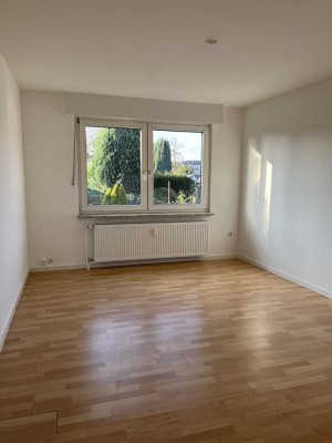 modernisierte sonnige 3-Zimmer-Paterrewohnung in Oberhausen