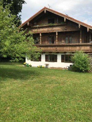 Stilvolle 3-Raum-Wohnung mit Balkon in Gerblinghausen