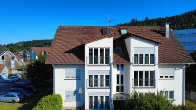 Exklusive 4-Zimmer-Maisonette-Wohnung mit Einbauküche in Maulburg
