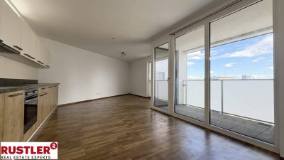 Singles/Pärchen aufgepasst! Gemütliche Wohnung mit Loggia in guter Lage