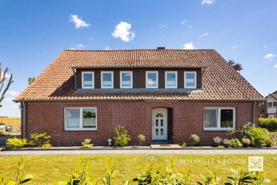 Großzügiges Zweifamilienhaus mit Einliegerwohnung in Hammah