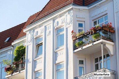 3-Zimmer-Wohnung mit Terrasse, Gartenanteil und Pkw-Stellplatz