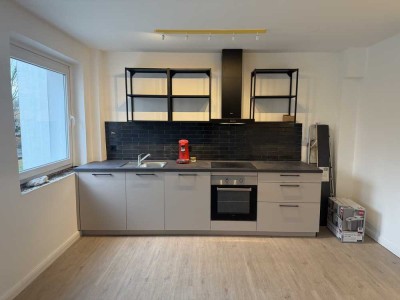 Modernisierte 3-Zimmer-Wohnung | Erstbezug nach Komplett-Renovierung | Balkon | Düsseldorf-Garath