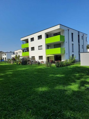 Familienfreundliche 4-Zimmer-Wohnung mit Balkon im Grünen!