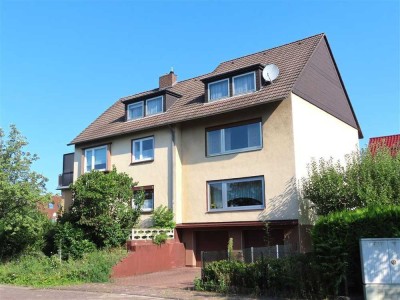 Geräumiges 2 Familienhaus mit ausbaubarem Dachgeschoss in Niestetal-S.