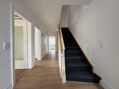 Charmante Altbauwohnung - Wohnen mit Stil und Charakter!