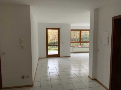 Helle 3-Zimmer Erdgeschosswohnung mit Garten in Rosengarten