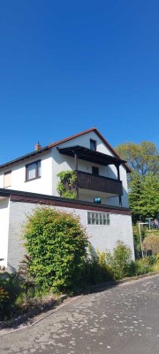 **RESERVIERT**
helle 2,5-Zimmer-Etagenwohnung mit Plassenburg-Blick zu vermieten