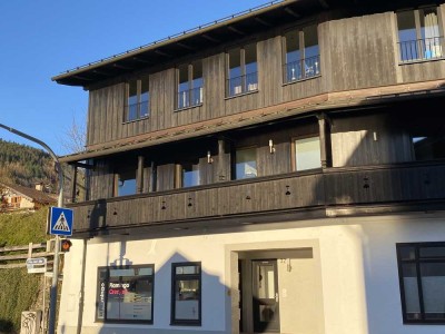 Toplage am See - Charmante Wohnung mit Seeblick