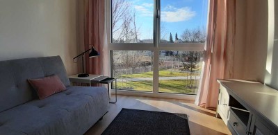 Stilvolles, möbliertes Apartment mit Süd-Balkon in ruhiger Lage