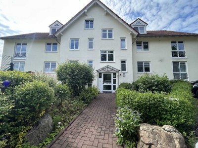 Helle, großzügige 4-Zimmer-Wohnung mit Balkon und EBK in Adelebsen