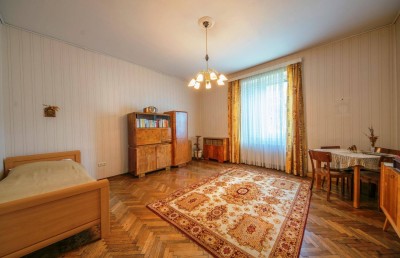 Sanierungsbedürftige Wienerwald-Villa in begehrter Lage