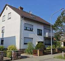 3 Familien Haus in zentraler Lage von Lorsch