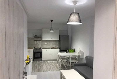 Geschmackvolle, gepflegte 1,5-Zimmer-Wohnung mit Balkon und Einbauküche in Trittau