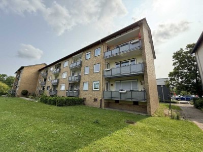 Familienfreundliche 4-Zimmer-Wohnung mit Balkon in guter Lage