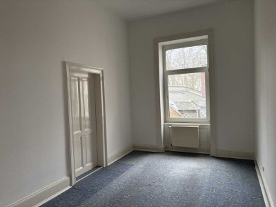 3-Zimmer Altbauwohnung im 1 OG