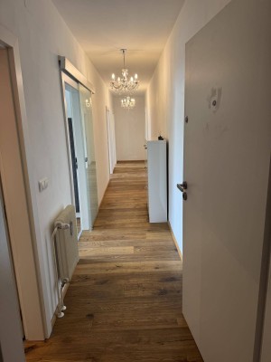 Wunderschöne 3 Zimmerwohnung ( WG tauglich) mit Parkmöglichkeit in Graz Waltendorf zu verkaufen!