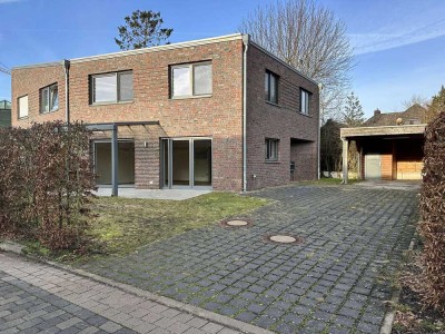 Wohntraum in bester Lage: Moderne Doppelhaushälfte in neuwertigem Zustand