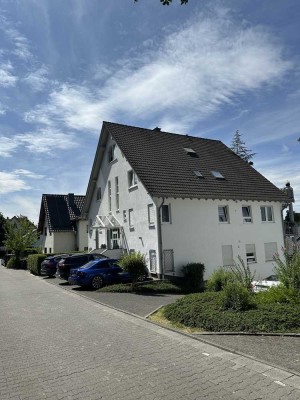 *WOHN(T)RAUM in Zentrumsnähe* - Wunderschöne DG-Wohnung in Toplage