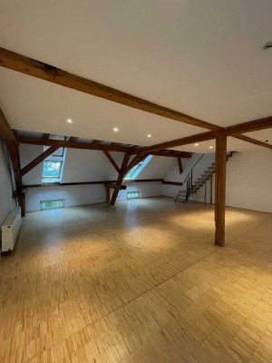 Sehr schöne 3-Zimmer DG-Maisonettewohnung in der Alten Brauerei Stegen