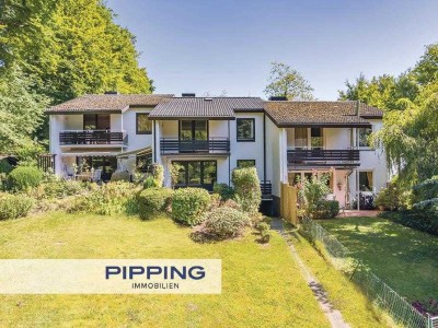 Mitten im Grünen:
"Ruhig gelegenes Reihenhaus mit Garage in Aumühle"