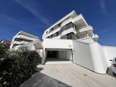 Erstbezug Penthouse mit 3 Zimmern und Luxus-Ausstattung und Seesicht