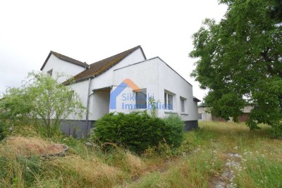 Attraktive Doppelhaushälfte mit Potenzial zur Mehrfamiliennutzung