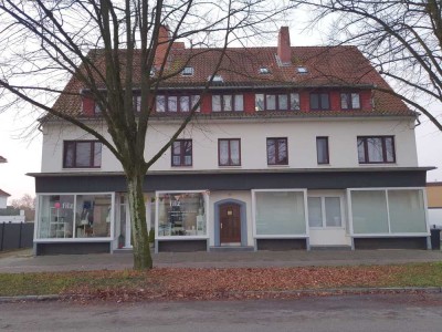 Gemütliche und ruhig gelegene, renovierte 1-Zimmer-Dachgeschoss-Wohnung mit Badewanne in Wulsdorf