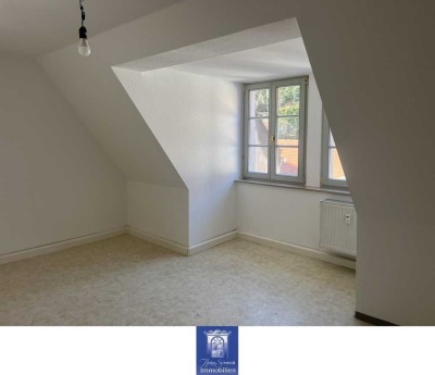 Individuelle Dachgeschosswohnung in der historischen Meißner Altstadt!