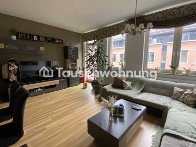 Tauschwohnung: Große 2-Raum Wohnung direkt am Schillerplatz