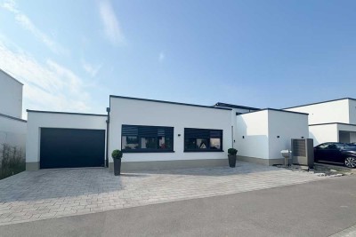 Moderner neuer Bungalow in Feldrandlage in Bad Schönborn-Langenbrücken!
