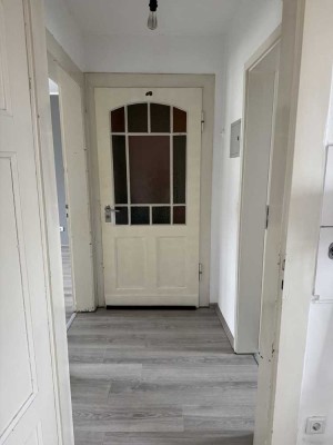 Helle 4-Zimmer Wohnung im 2. OG in Solingen-Gräfrath