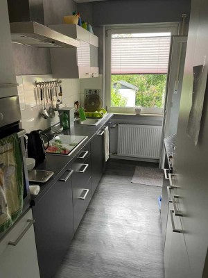 Ruhige Erdgeschosswohnung mit großer Terrasse & eigener Gartenidylle