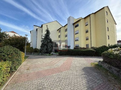 Helle modernisierte 3-Zimmer-Wohnung mit Balkon und Tiefgaragenstellplatz!