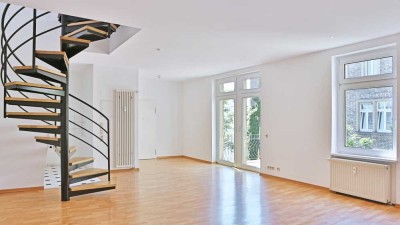 Exklusive Loftartige Maisonette-Wohnung mit großer Dachterrasse in bester Weststadt-Lage
